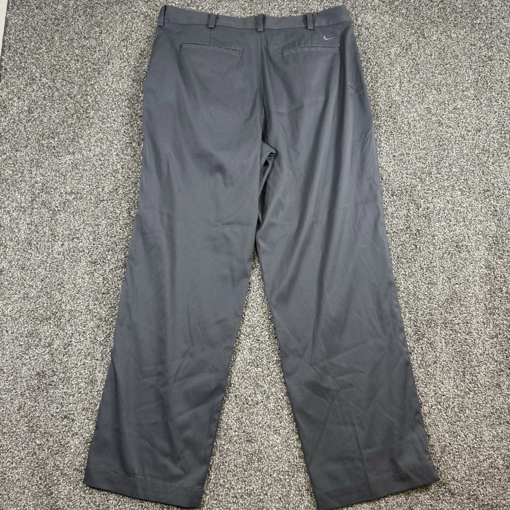 Nike Golf Pants Mens 34x32 Gray Tour Performance‎ Dri Fit Straight Leg Stretch